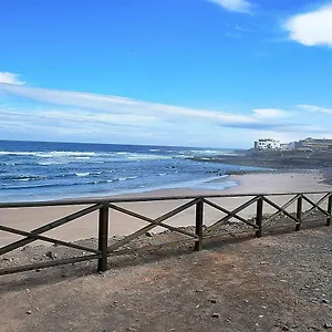 Сasa de vacaciones Cozy House 5 Min From The Historic Center Of, Gáldar